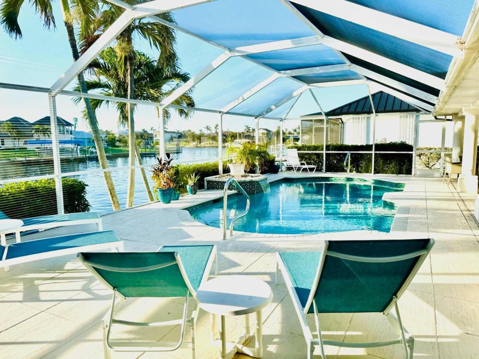 Free Heatedpool On Sailboataccesscanal Boat Lift Cape Coral