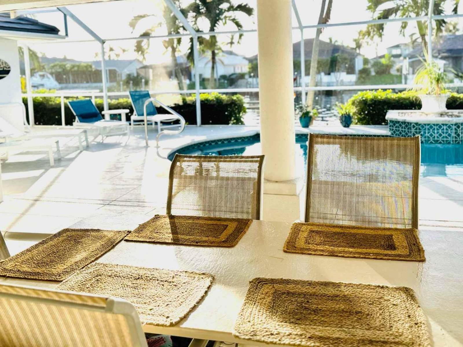Free Heatedpool On Sailboataccesscanal Boat Lift Cape Coral