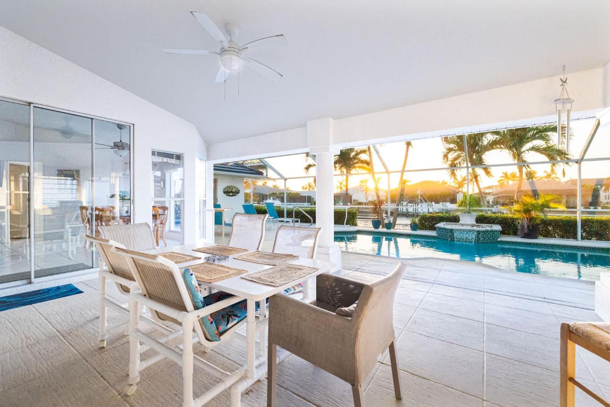 Free Heatedpool On Sailboataccesscanal Boat Lift Holiday home
